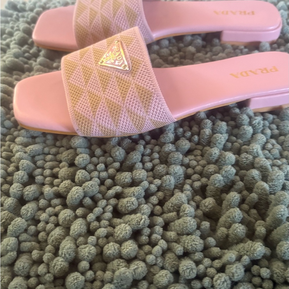 Pink Mesh Slide Sandals with Gold Logo - Picture 7 of 8